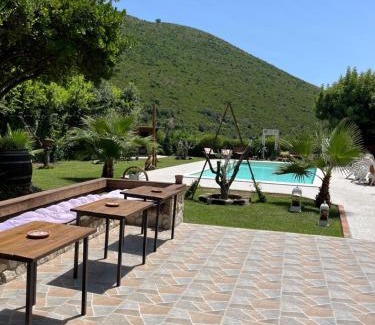 Bellona Villa | Casa De Crescenzo con piscina