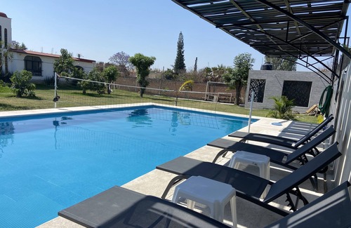 Ayala House | Casa de Descanso / Casa fin de Semana