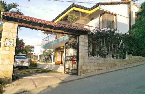 Mesitas del Colegio House | Casa de descanso en mesitas del colegio VILLA LUZ