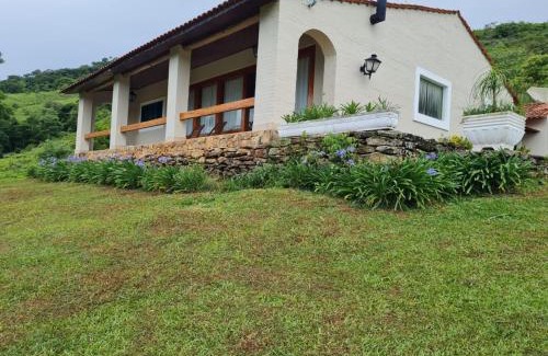 Jacutinga House | Casa de Fazenda Vale da Forquilha