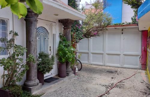 Jimenez House | CASA de HUESPEDES del SOL BARBON