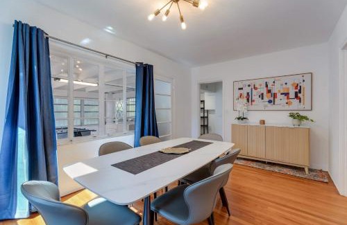 The Roads House | Casa de Jai- your Green Space near Brickell