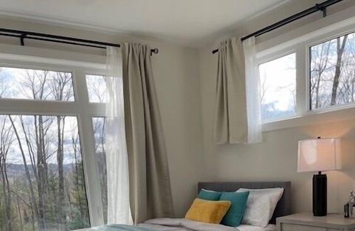 Lake of Bays Ski Chalet | Casa de la montaña Muskoka