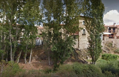 Bretun House | Casa De La Peña Full Rental