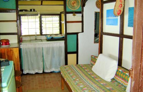 Larena Resort | Casa de la Playa Beach Resort