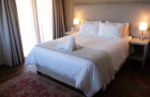 Polokwane House | Casa de la Presa 5