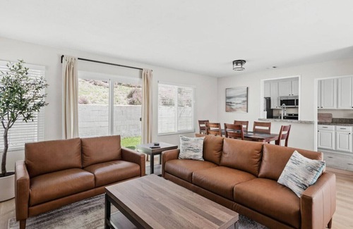 Escondido House | Casa de la Vida -3BR Family Retreat