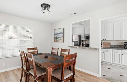 Escondido House | Casa de la Vida -3BR Family Retreat