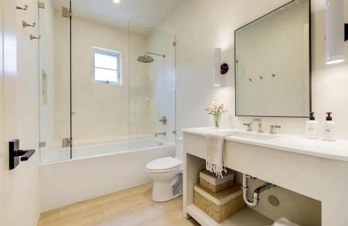 Santa Barbara Apartment | Casa De La Vina - Boutique Apartments in Downtown Santa Barbara