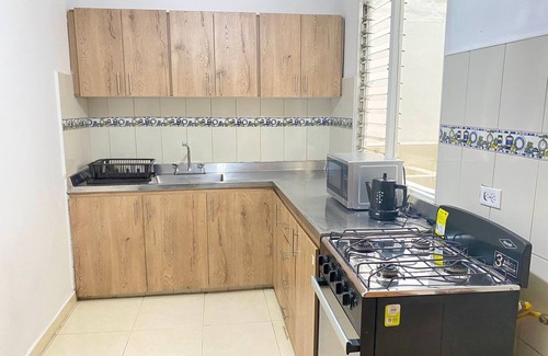 Robledo House | Casa de Las Flores