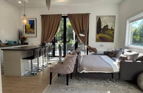 Lakeview Apartment | Casa de Leon Lakeview Guesthouse