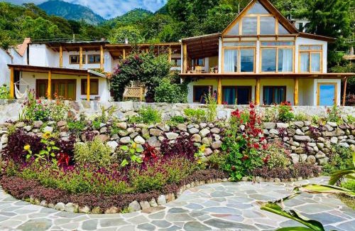 San Marcos La Laguna Villa | Casa de Los Angeles Lakefront Retreat with Sauna and Volcano Views