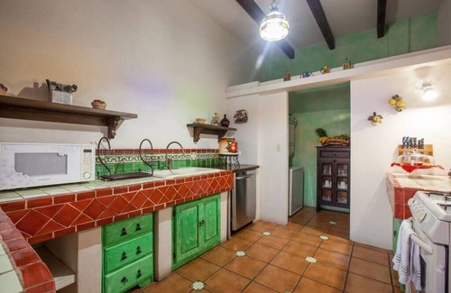 La Paz House | Casa de los Santos Su