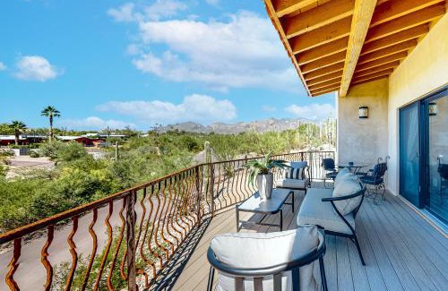 Catalina Foothills Estates House | Casa de Luz