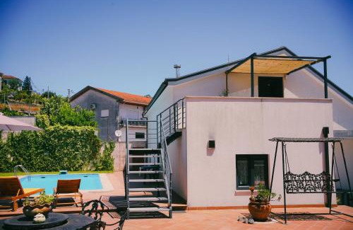 Gatao Apartment | Casa de Luzes