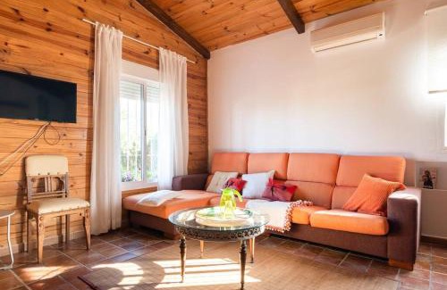 Ecija House | Casa de Madera del Turullote