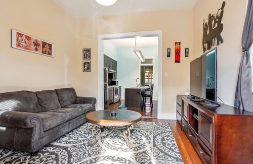 Faubourg Marigny House | Casa de Marigny.Private home, Two blocks from Fr Qtr.