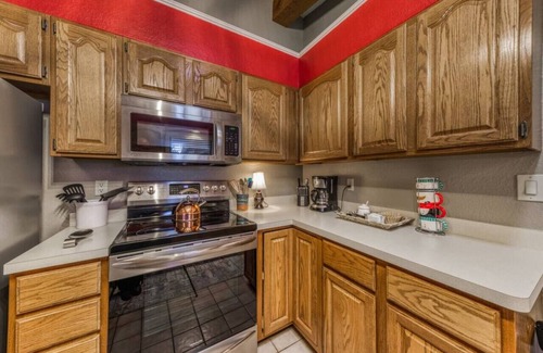 Alto Apartment | Casa De Milagro-Single Level/GameRoom/Alto CC