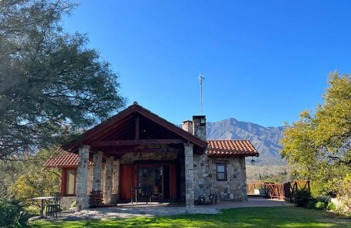 San Javier House | Casa de montaña