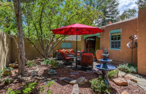 Historic Eastside House | Casa De Muneco