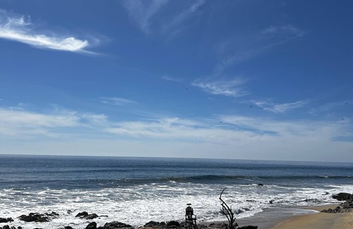 Playa Ventura House | Casa de Cathy. nPlaya Ventura. 2 hours south Acapulco front beach. WiFi n