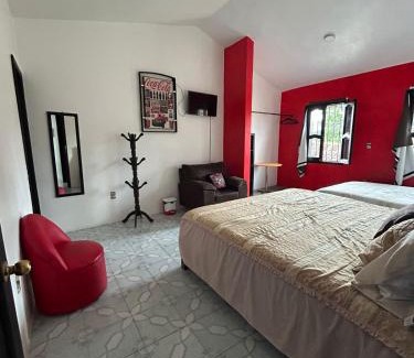 De Guadalupe House | Casa De Liz