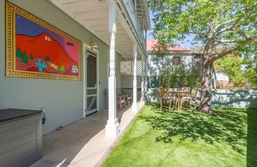 Bisbee House | Casa de Oro
