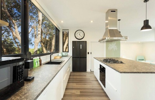 Rhyll House | Casa de Palmeras Summ