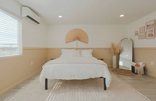Wonder Valley House | Casa De Paz / Hidden Game Room / Hot Tub / Pool / Stargazing
