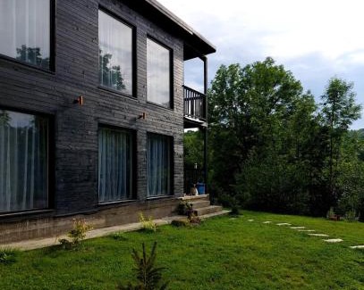 Provita de Sus House | Casa de pe un Deal-Provita de Sus-Prahova