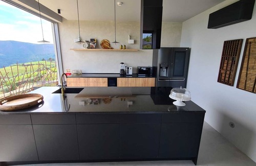 Provesende Cottage | Casa de Pena d'Águia - Enchanted Douro