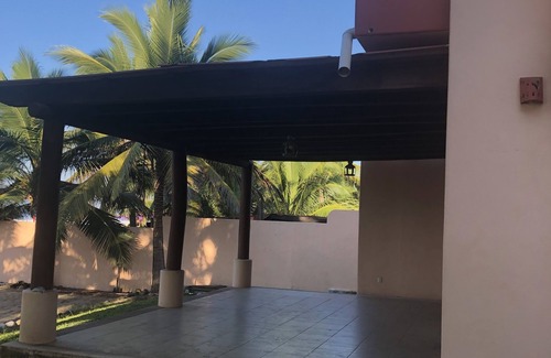 Ixtapa - Zihuatanejo House | Casa de Pescador - A simple, beautiful space by the sea.