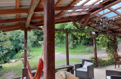 Valle de Los Chillos House | Casa de Piedra
