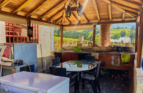 Choconta House | CASA DE PIEDRA EL ZAPATO