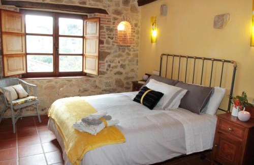 Valderrueda Ski Chalet | Casa de Piedra
