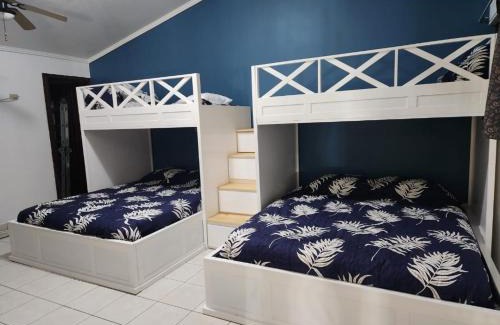 Jaco House | CASA DE PLAYA CON PISCINA EN PUNTA LEONA