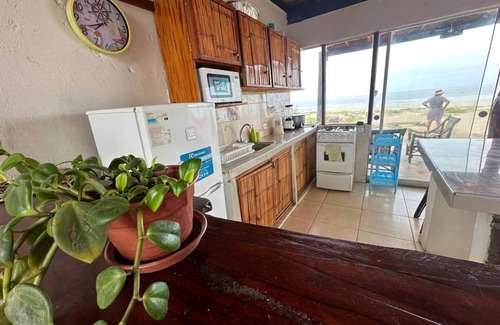 Canoas de Punta Sal Cabin | Casa de PLAYA “Justo en la Gloria” - Punta Sal