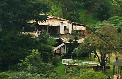 Cacapava House | Casa de Pousada Aconchegante com 10 Suítes na Serra de Taubaté , Aceita Pets