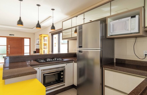 Acores House | Casa de Praia a 150 mts do Mar nos Açores KR1837