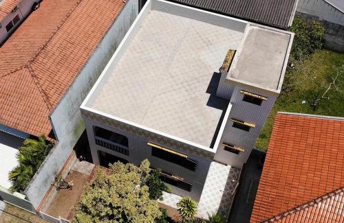 Pontal do Parana House | Casa de praia com boa ventilação garagem coberta para 3 carros 50m da praia