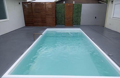 Palhoca House | Casa de Praia Com Piscina Aquecida