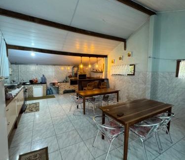 Palhoca House | Casa de Praia de temporada na Pinheira, Palhoça SC