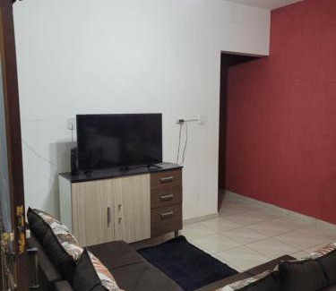 Campos Eliseos House | Casa de praia Jequitiba, 50 metros do mar com piscina!ITANHAÉM!