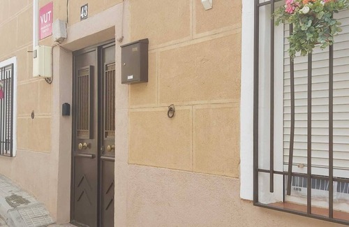 Solana del Pino House | Casa de Pueblo con Calefacción, Aire Acondicionado,agua Caliente, Wifi y Terraza