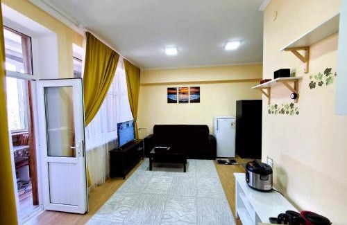 Issyk-Kul Region Apartment | Casa de Raduga West