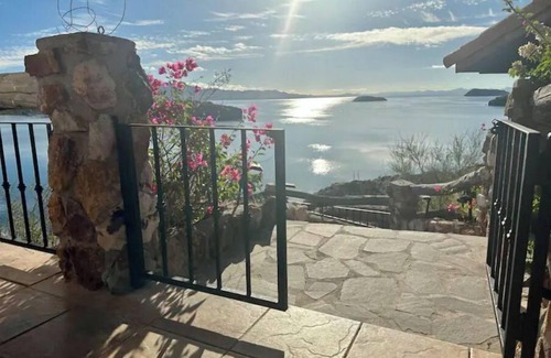 Mulege Villa | Casa De Roca Luxury Villa on the Bay of Concepcion