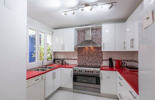 Encinas Reales Villa | Casa de Royal Oaks Encinas Reales by Ruralidays