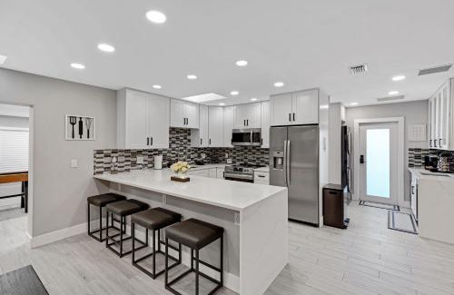 Middle River Terrace House | Casa De Sol