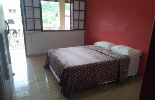 Valenca House | Casa de Temporada Conservatória