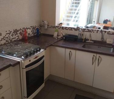 Osasco House | Casa de temporada em Osasco, Centralizado 3 Quartos